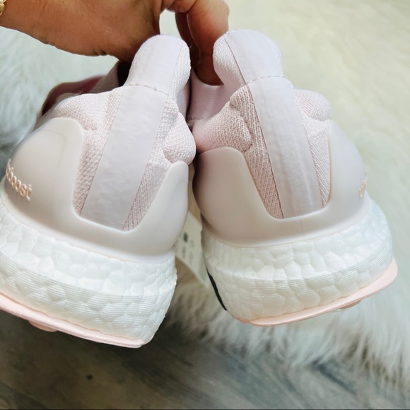 NWT Adidas Ultraboost Slip ON DNA Women’s Shoes - Picture 8 of 9